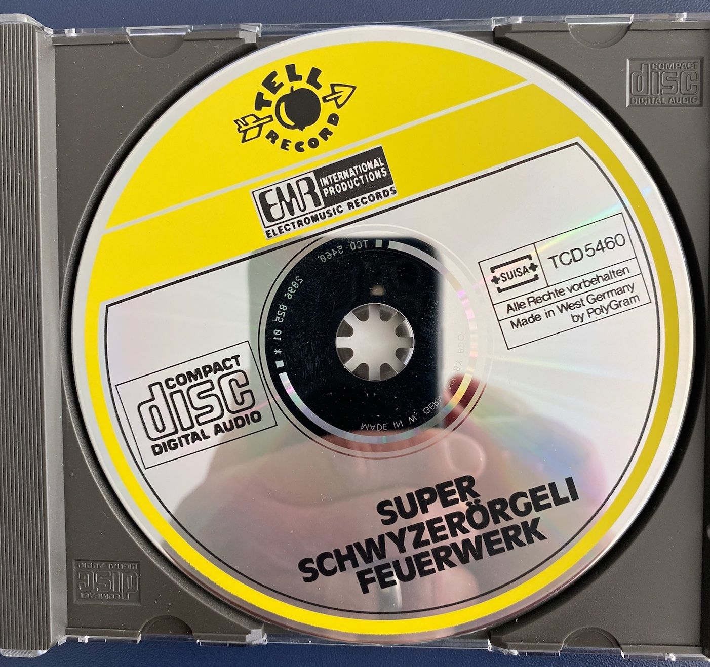 CD: Super Schwyzerörgeli Feuerwerk CD - Folklore vo de Schwiz... – Usato da Rain venduto da sempach2 2