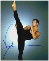 JEAN-CLAUDE VAN DAMME - handsigniert (20 x 25cm) mit COA