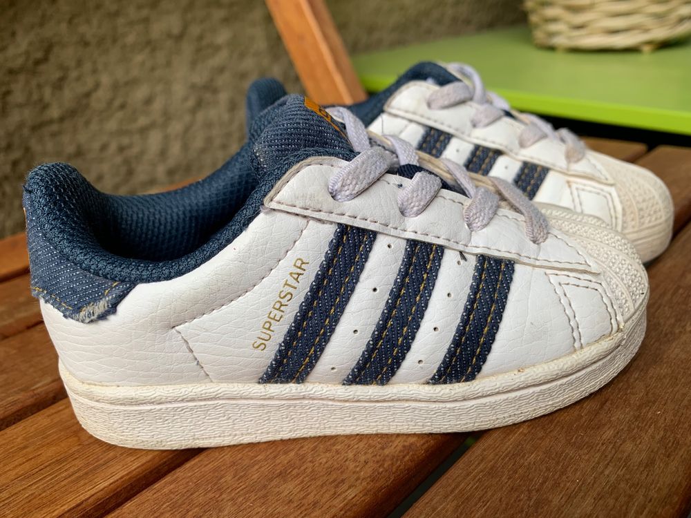 Superstar cheap taille 22