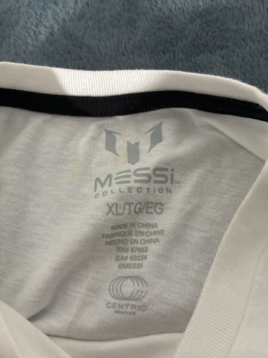 Adidas Hemden, T-Shirts & Polos: Messi Collection T-Shirt – Neu (gemäss Beschreibung) aus Gattikon von The.Sparklab 1