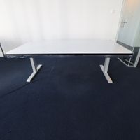 USM Haller Schreibtisch Perlgrau Sitz-Stehtisch 175x100