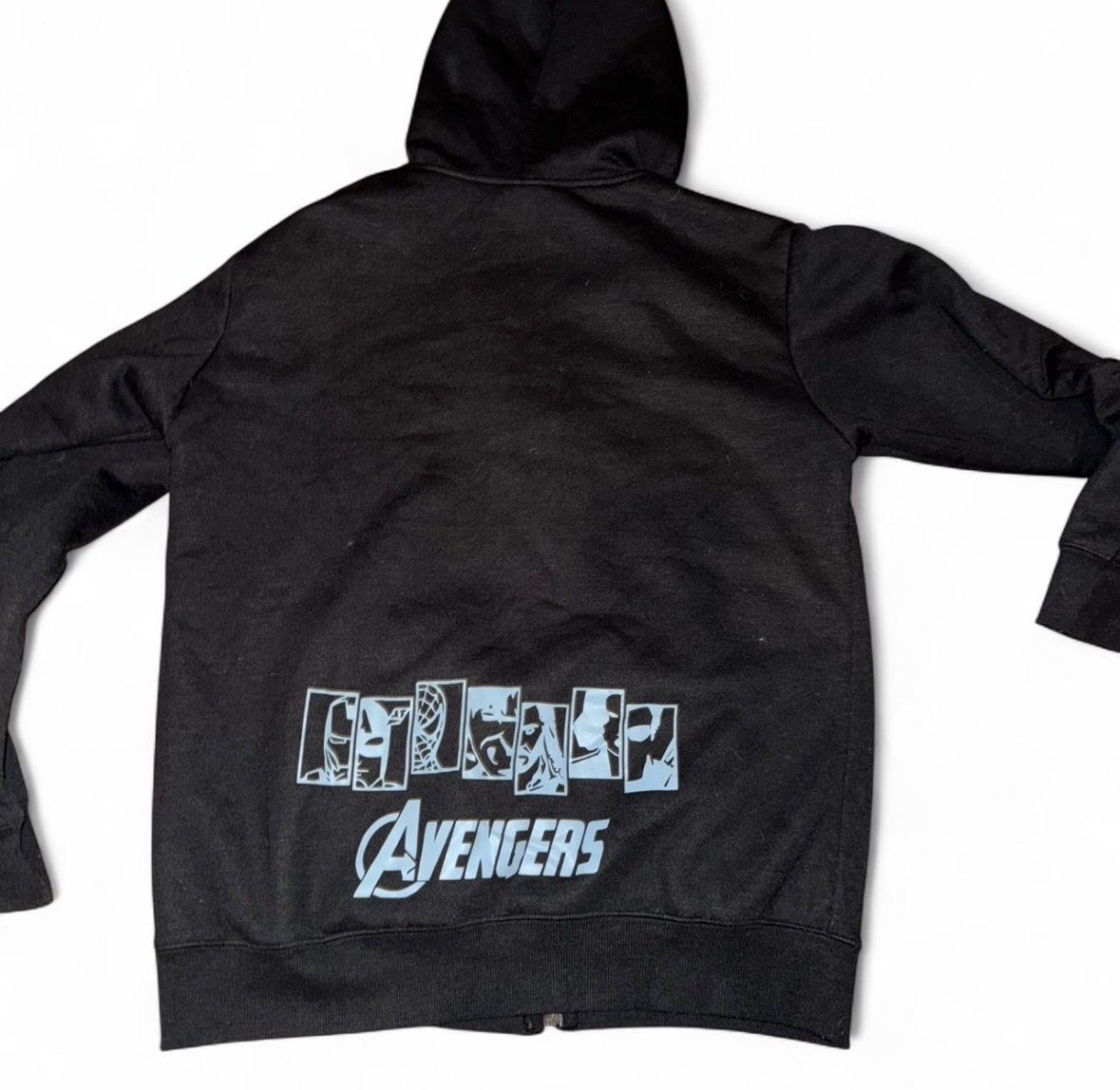 Maglioni & Felpe: Kapuzenpullover Schwarz Avengers  – Nuovo (secondo la descrizione) da Marbach SG venduto da Rob_sta 1