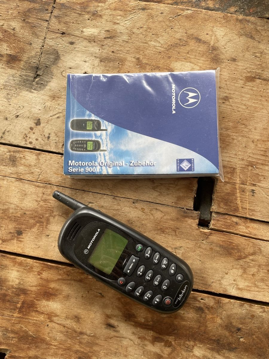 Motorola Telefoni cellulari / Smartphones: Motorola 900er Serie Handy – Usato da Wetzikon ZH venduto da seko1266 1