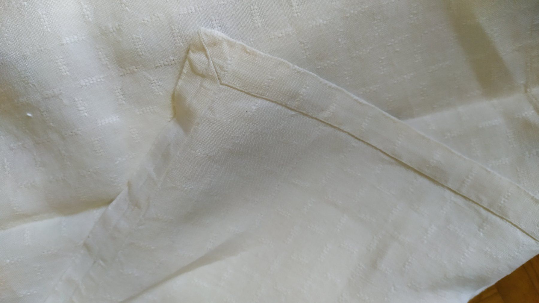 Altra biancheria da tavola: Vieille nappe  157 x 140 cm – Nuovo (secondo la descrizione) da Chezard St-Martin venduto da Loucail 1
