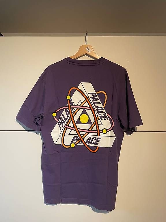 T-Shirts: Palace Tri-Atom T-Shirt L – Gebraucht aus Brislach von MarcB. 1