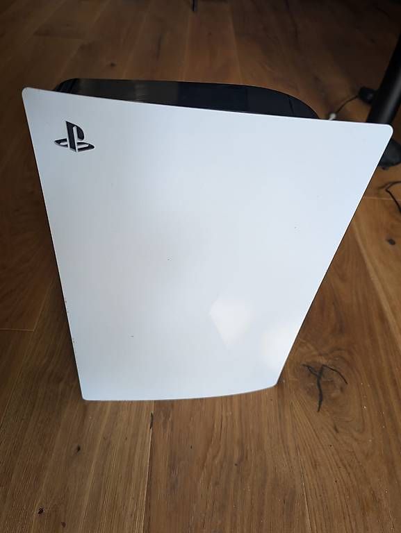 Sony Konsolen: PS5 Konsole  mit Controller – Gebraucht aus Bern von Sebastian1995