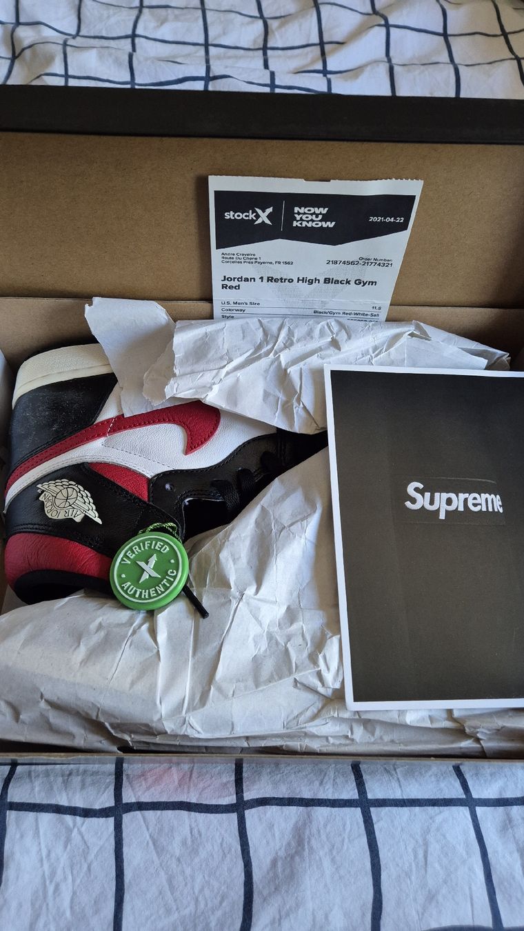 Jordan Scarpe da uomo: Jordan 1 Retro High Black Gym Red – Usato da Corcelles-Payerne venduto da craveiro_in4k 1