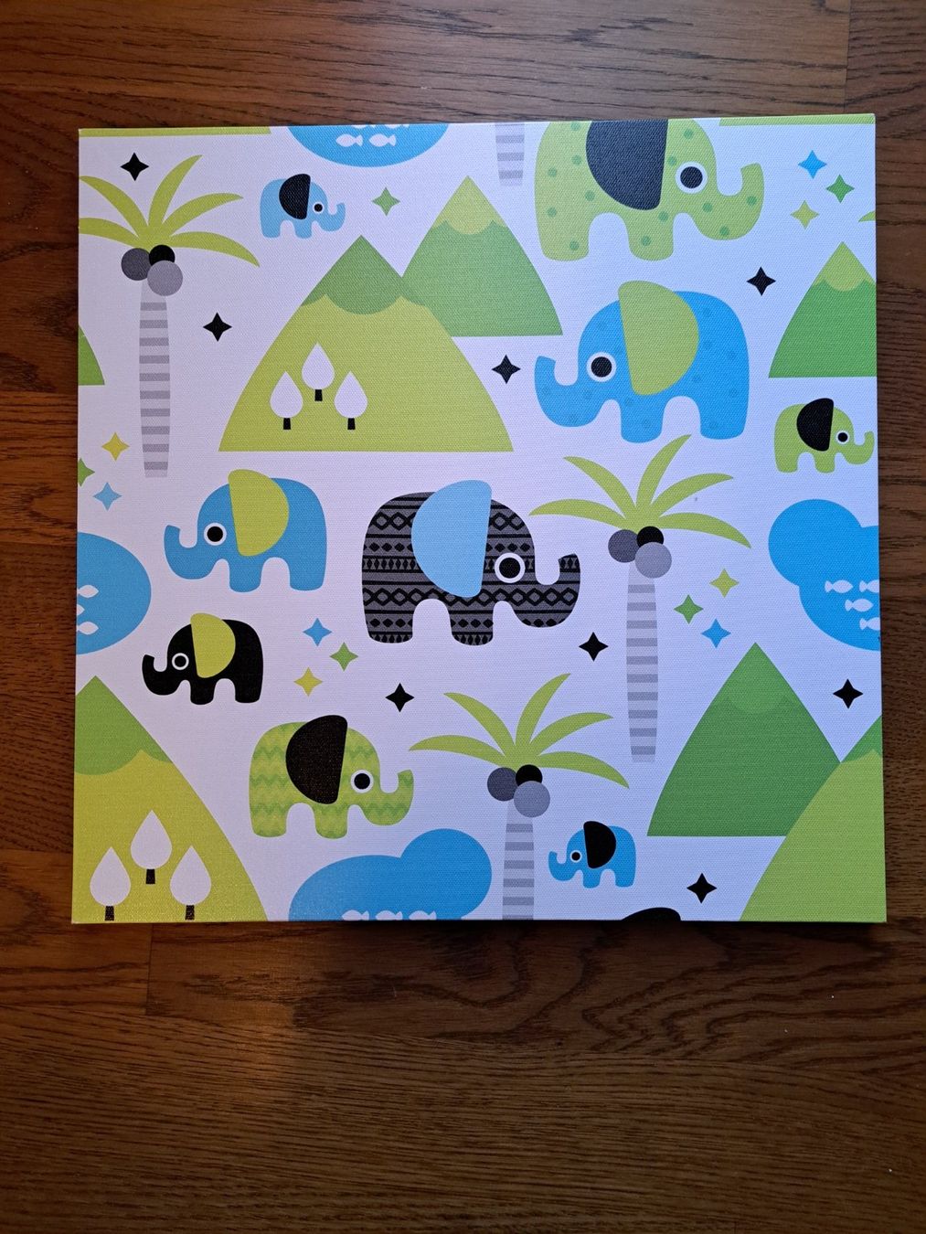 Foto & Immagini: Kinderzimmer Bild "Elefant" 35x35x2cm – Usato da Hirzel venduto da larissagschwend