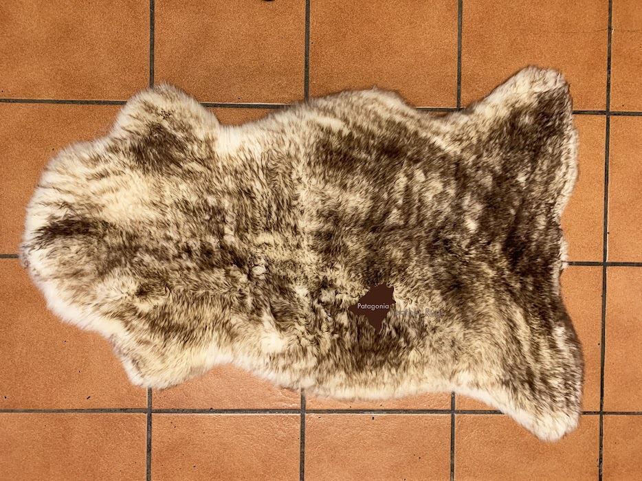 Tappeti: Lammfell Teppich Muflon – Nuovo e nell'imballaggio originale da Arbedo venduto da patagonialeatherrugs 3