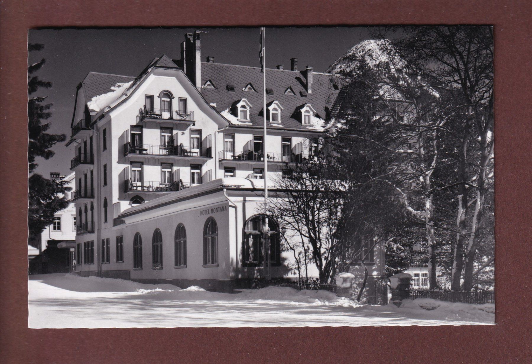 Ansichtskarten: DAVOS - Sporthotel Montana – Gebraucht aus Pully von nicecards
