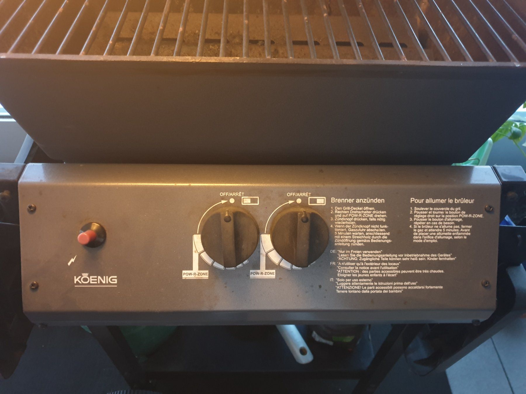 König Griglie: Koening Compact Pro Gasgrill – Usato da St-Sulpice VD venduto da Lancius 2