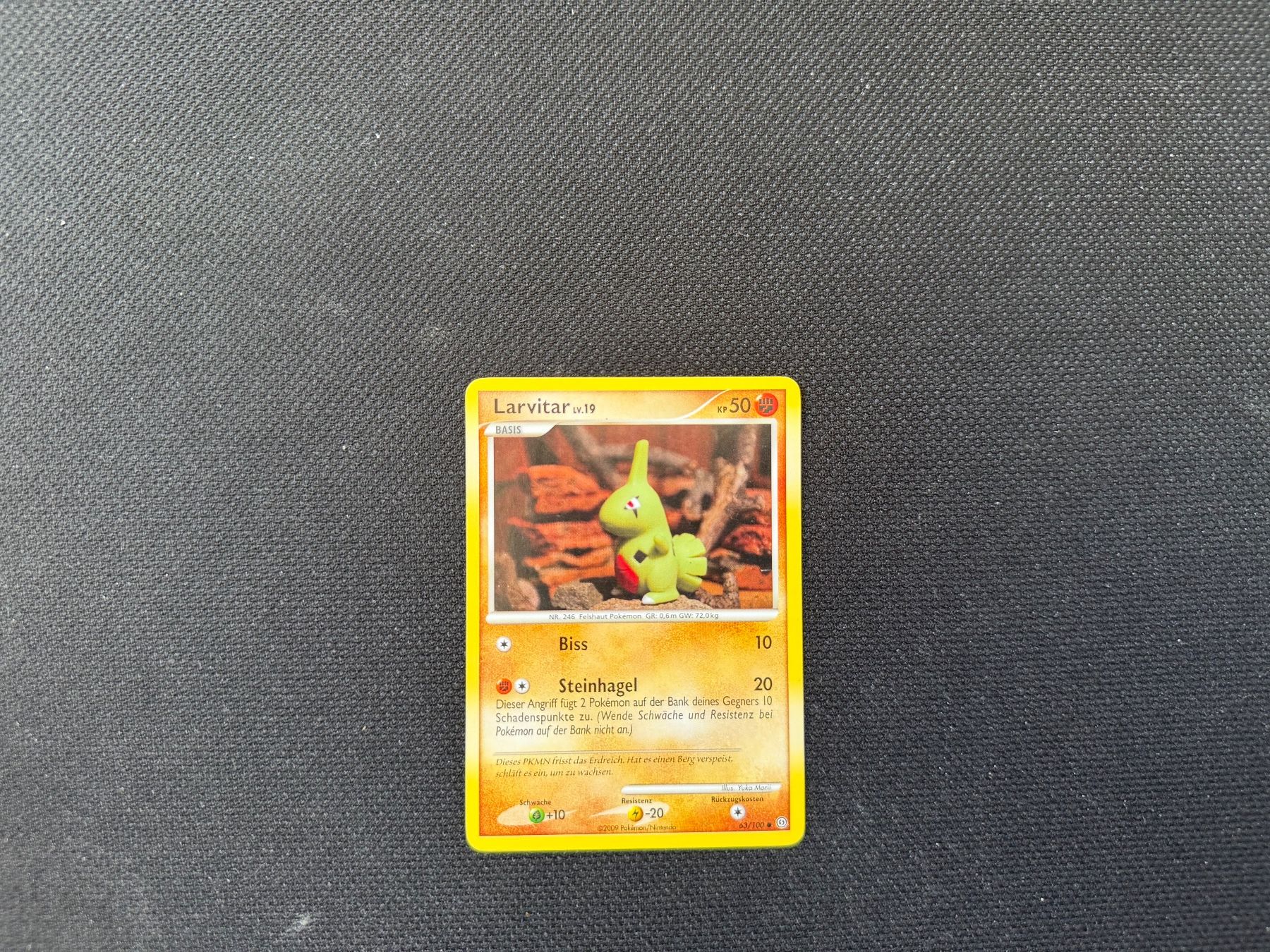 Pokémon Carte collezionabili: Larvitar 63/100 – Usato da Zürich venduto da mountainwizard00