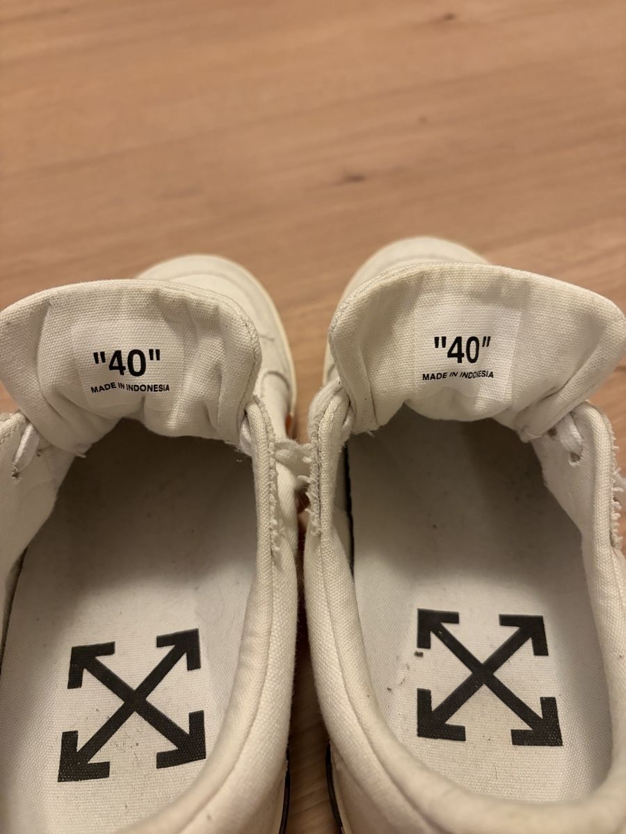 Off-White Damenschuhe: Off-White Sneaker Gr.40  – Gebraucht aus St. Gallen von mxna.dnkr 2