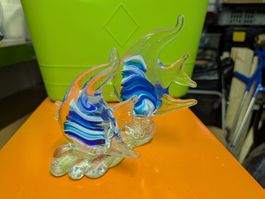 2 Deko Glasfische blau weiss Handarbeit Figurinen Set
