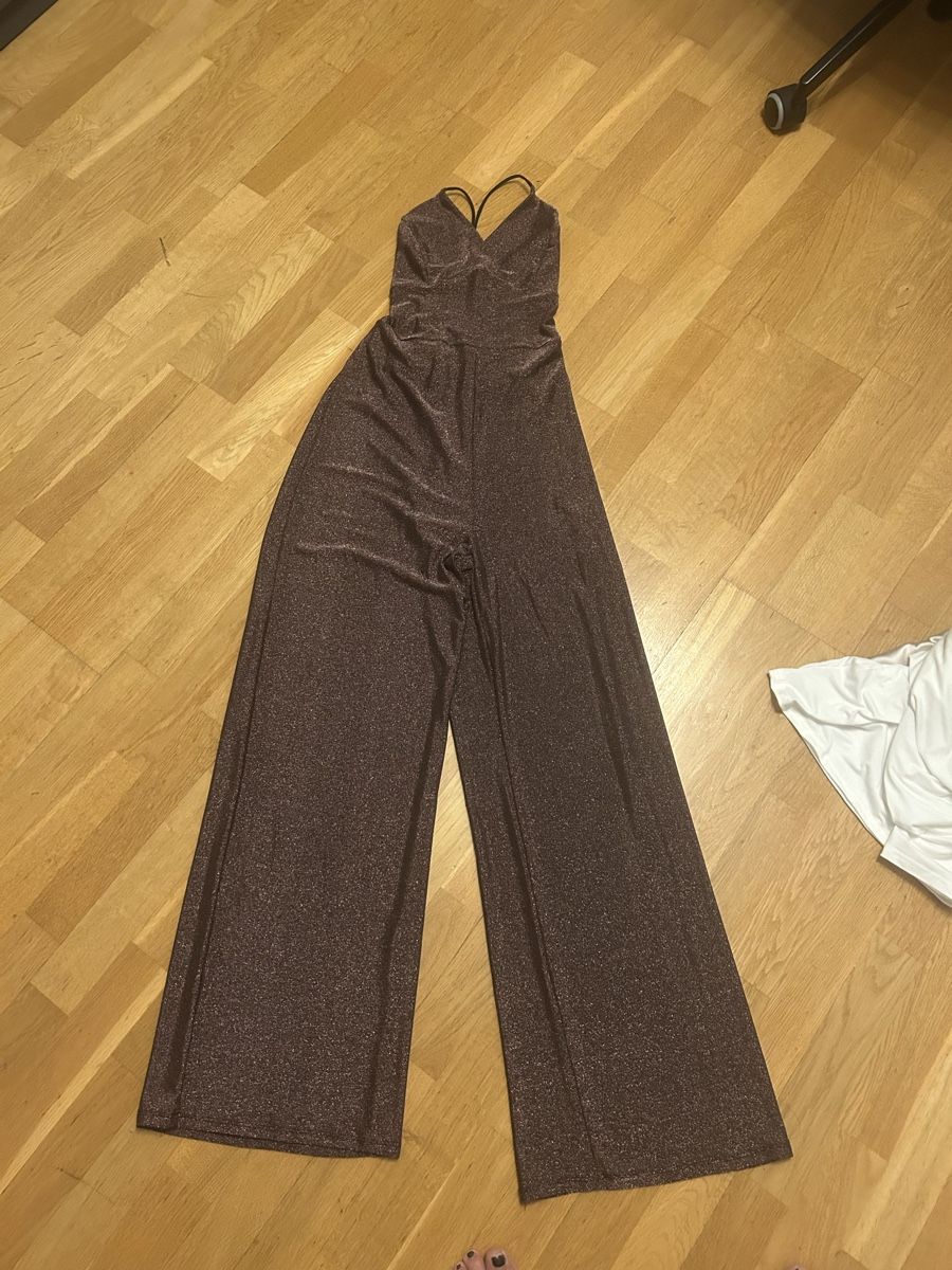 Tute: Toller Jumpsuit gr m – Nuovo (secondo la descrizione) da Allschwil venduto da selake990673 2