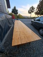 antiker Gesellen, Saaltisch oder Festtisch. 400 cm länge