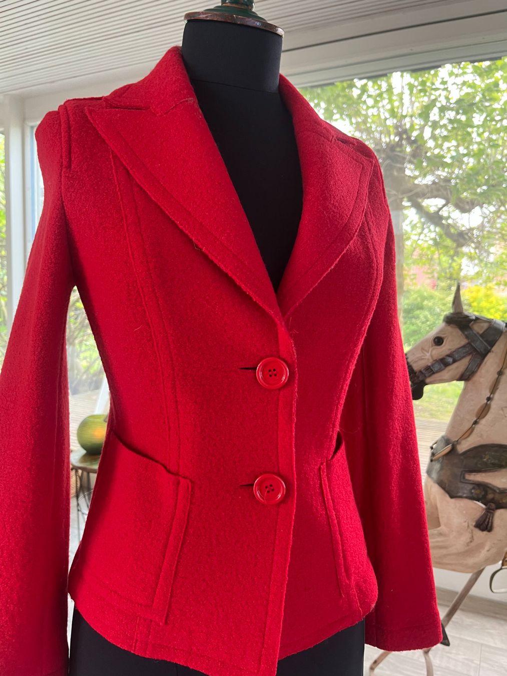 Jacken: Veste rouge en laine – Gebraucht aus Seiry von vanille08 5