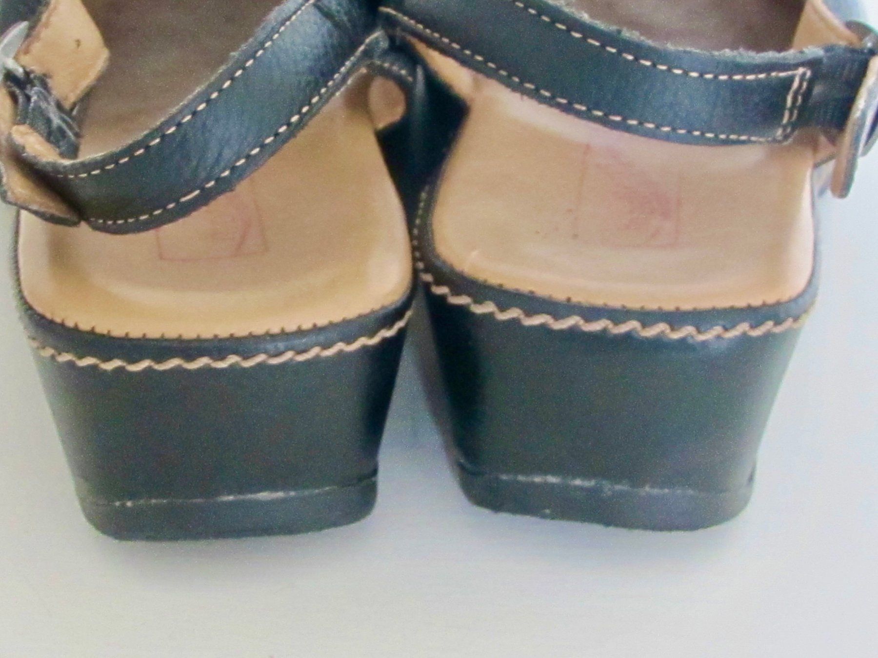 Scarpe da donna: SANDALES MEDICUS SVENJA 39,5 G – Usato da Murten venduto da Selliot 2