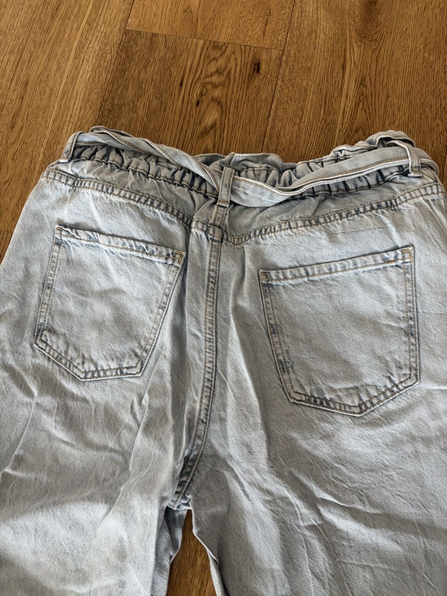 Zara Jeans: ZARA Jeans – D'occasion à Buttisholz par Melsan 2