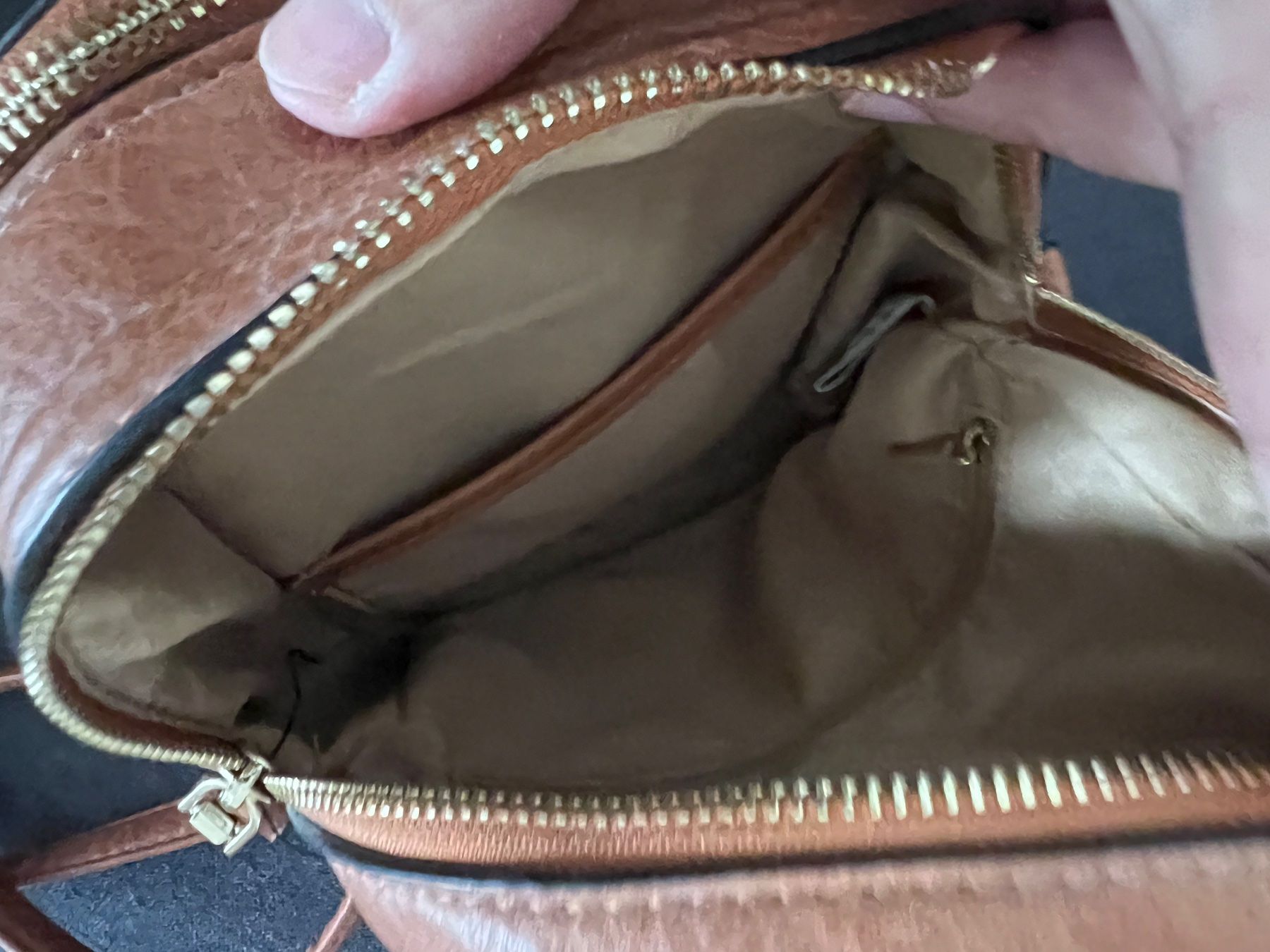 Borse & Zaini: Kleiner Rucksack – Usato da Volketswil venduto da Latinozh5 3
