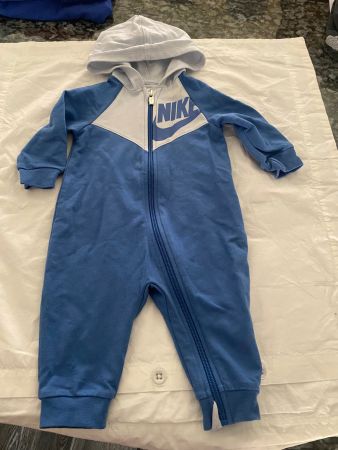 Nike Baby - Jungen Overall mit Kapuze Grösse 62/68