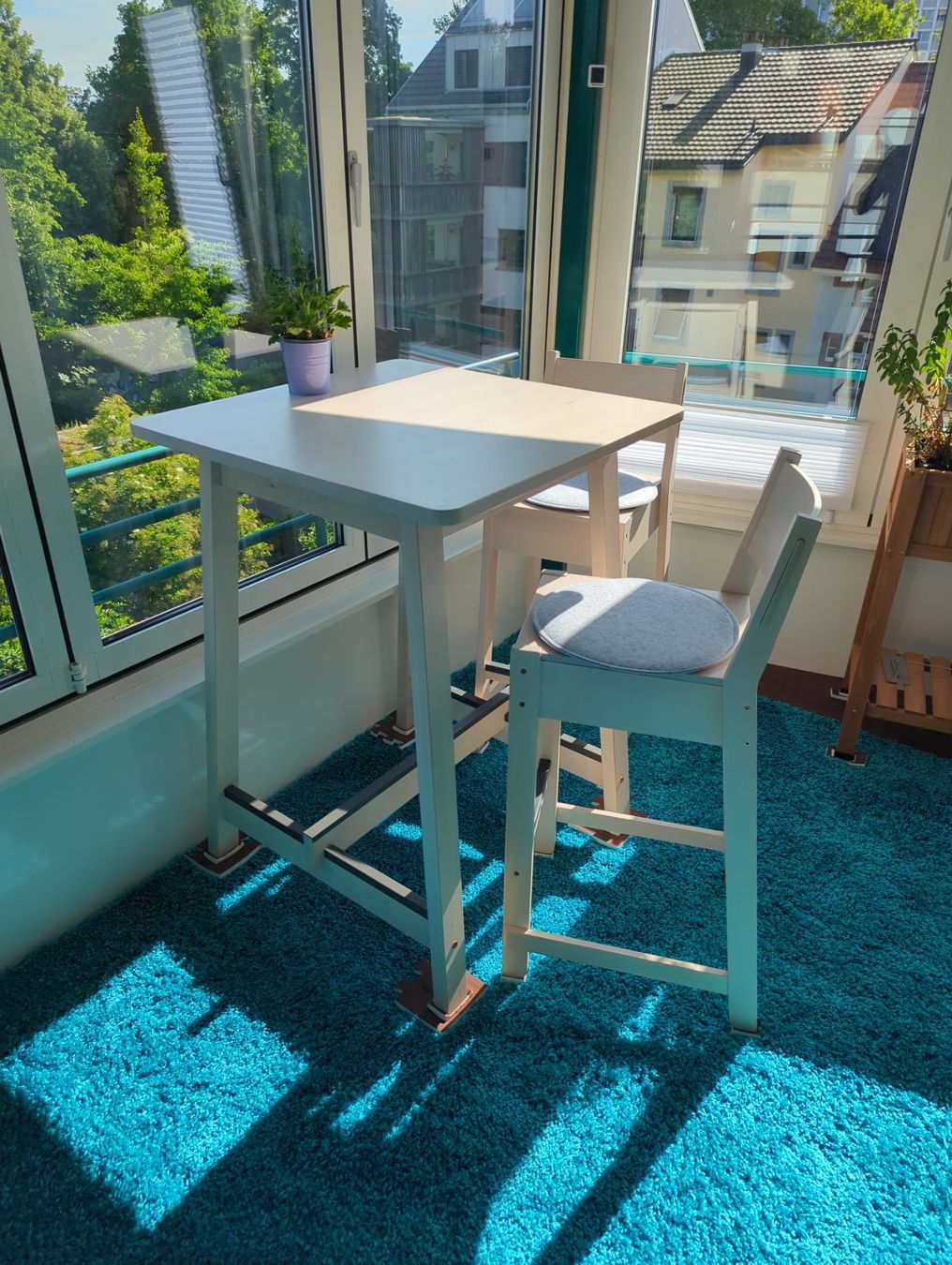 Ikea Tavoli: IKEA Bartisch-Set mit vier Stühlen – Usato da Birsfelden venduto da DealWithStil