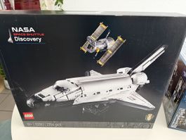 Lego 10283 Space Shuttle Discovery