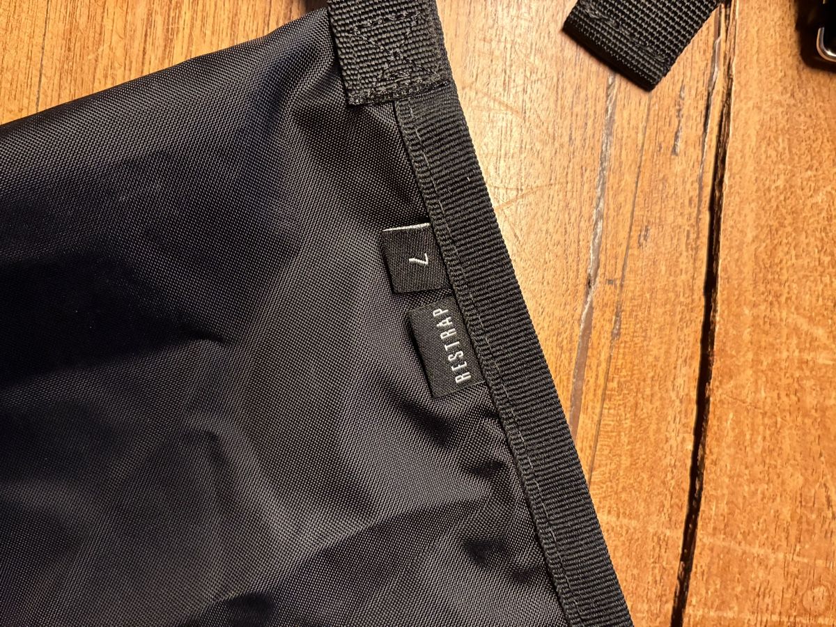 Pièces détachées: Restrap Race Saddle Bag 7L - black – Neuf (Voir description) à Luzern par ASA_DES 4