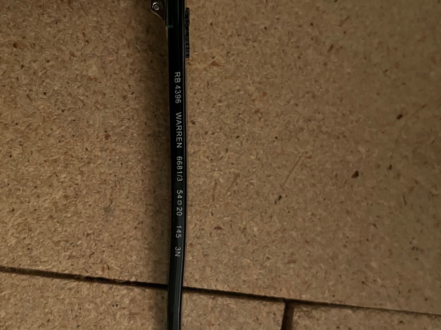 Ray-Ban Occhiali & Lenti: Lunettes Ray-Ban vertes – Nuovo (secondo la descrizione) da Villars-Ste-Croix venduto da Maaaat 5