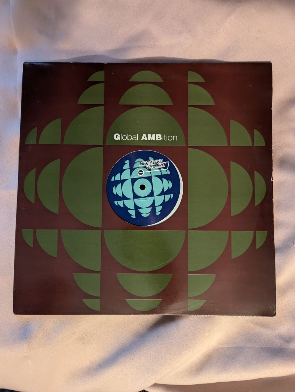 Vinyles: Negative Return – First Light – D'occasion à Dällikon par giu_xt28