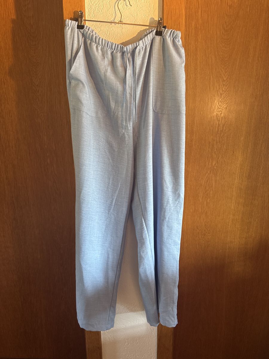 Vero Moda Pantaloni: Stoffhose Loungehose – Nuovo e nell'imballaggio originale da Rohrbachgraben venduto da kae_5lhf 2