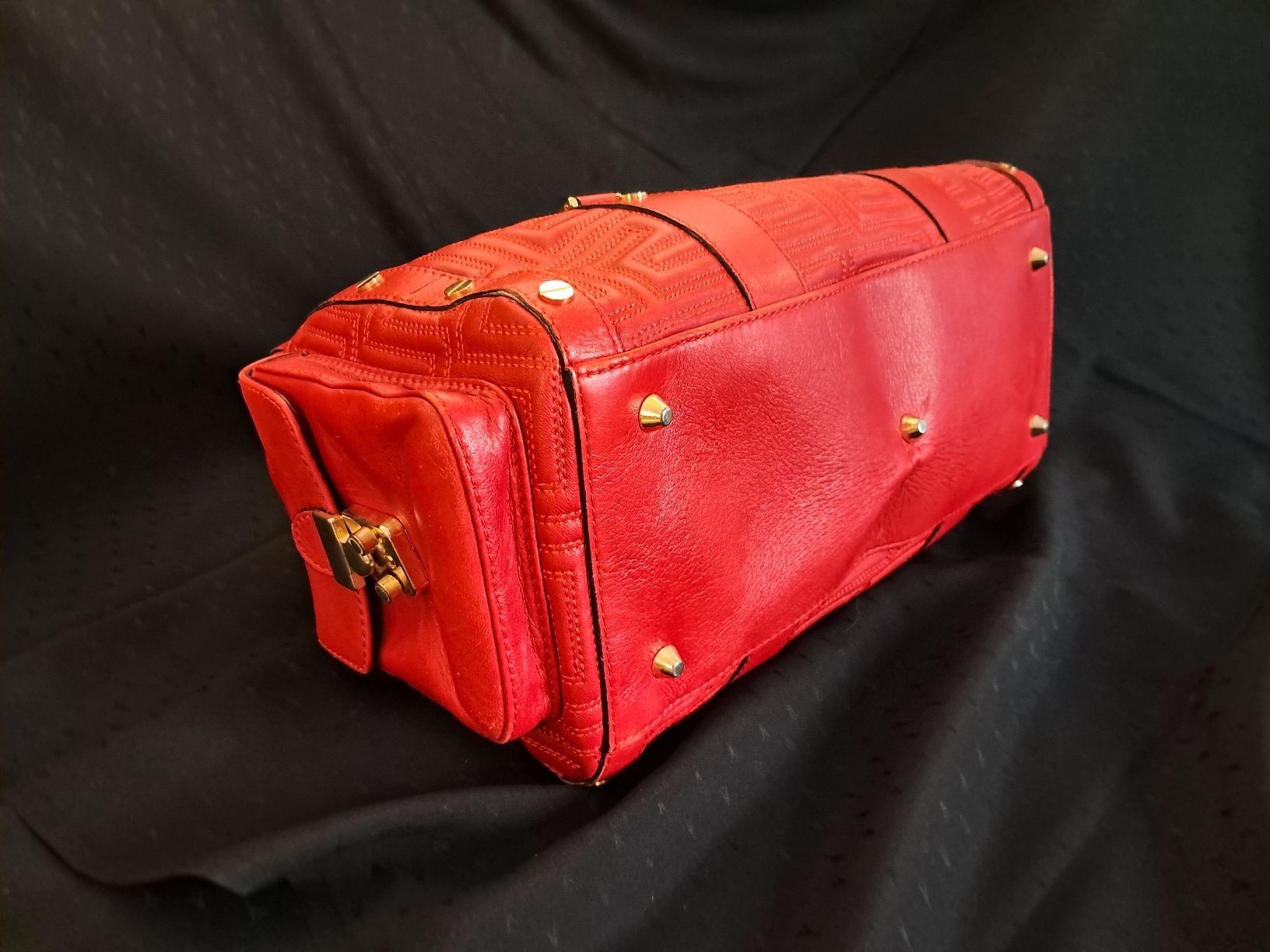 Versace Borse da donna: Gianni Versace Lackleder-Handtasche – Usato da Zürich venduto da olivier0310 4