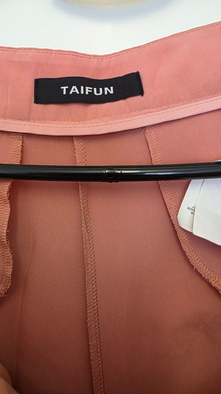 Taifun Pantaloni: Hose von Taifun – Usato da Dübendorf venduto da Jolenia 1