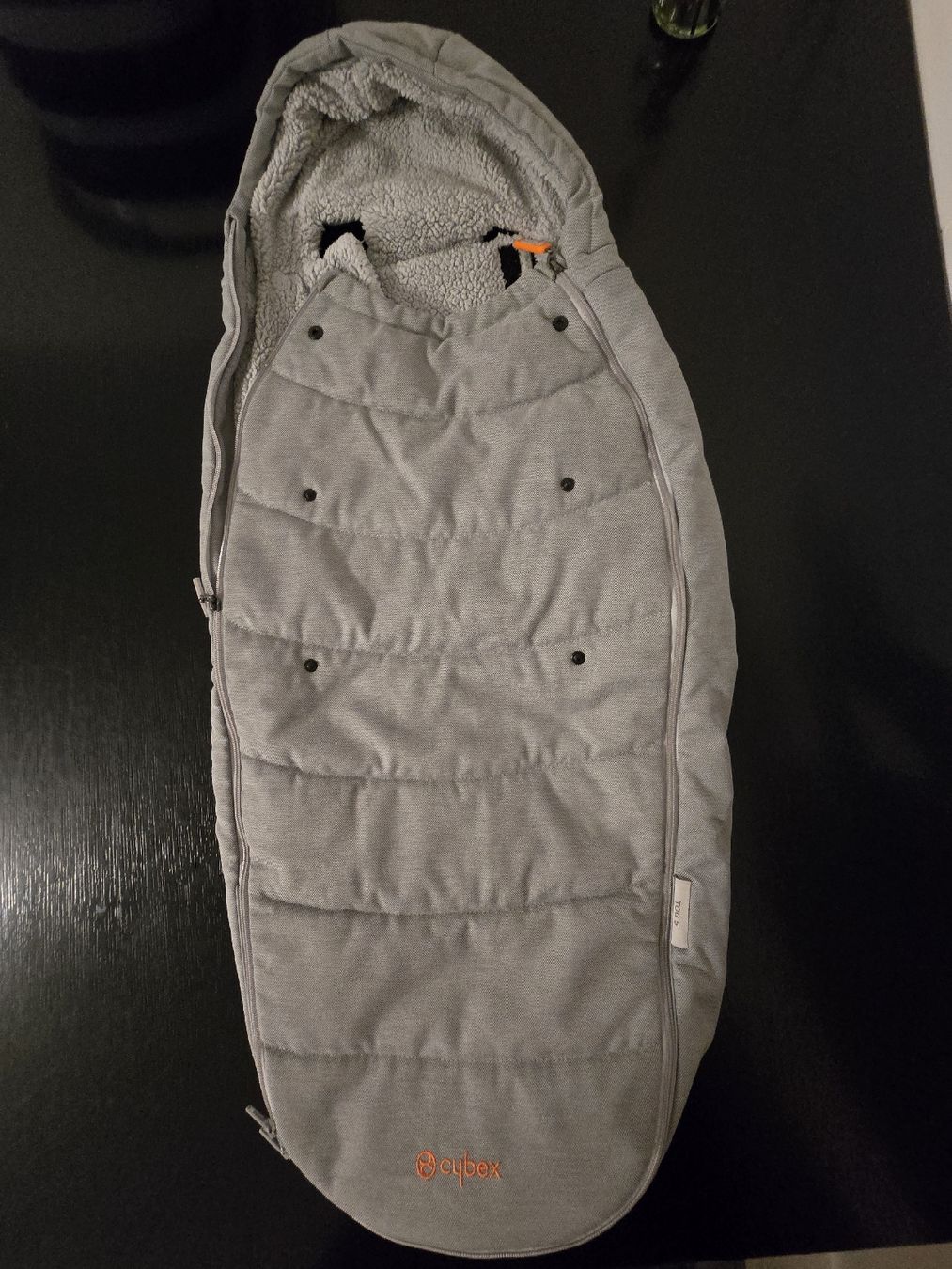 Cybex Sacchi a pelo: Cybex Gold Fusssack – Nuovo (secondo la descrizione) da Spiez venduto da stefu_89