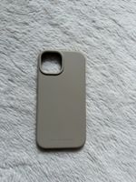iPhone 15 IDEAL OF SWEDEN Silikon Handyhülle Taupe