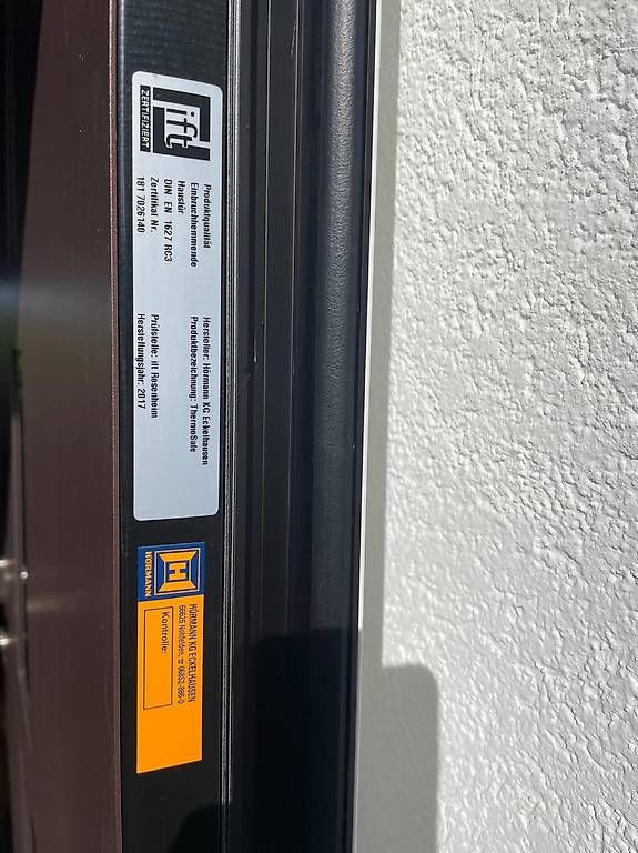 Hörmann Porte: Porte entrée  aluminium – Usato da Salavaux venduto da Chocotte 3