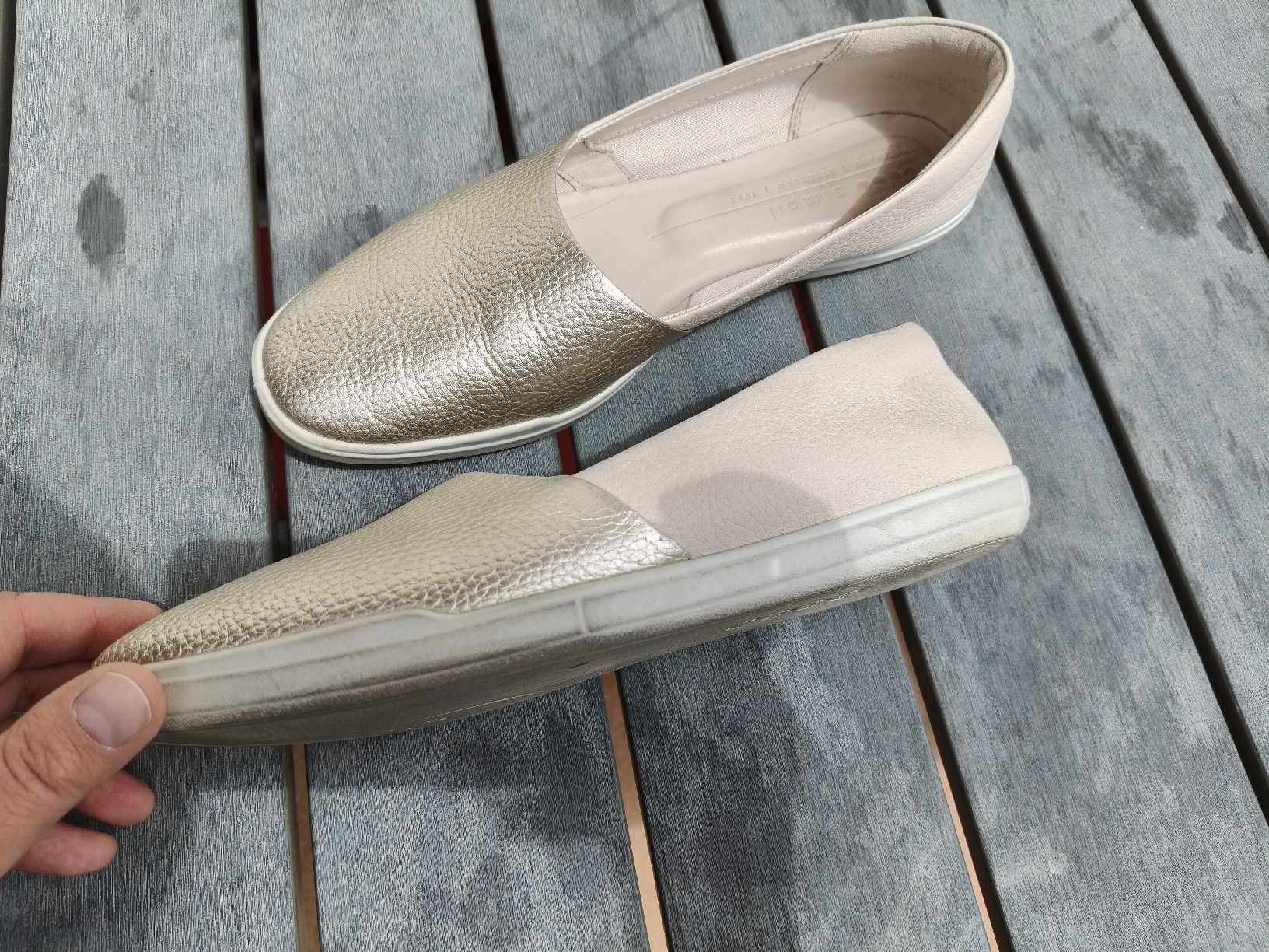 Ecco Chaussures femmes: Ballerines Ecco 41 – D'occasion à Chamoson par Yuriyaa 2