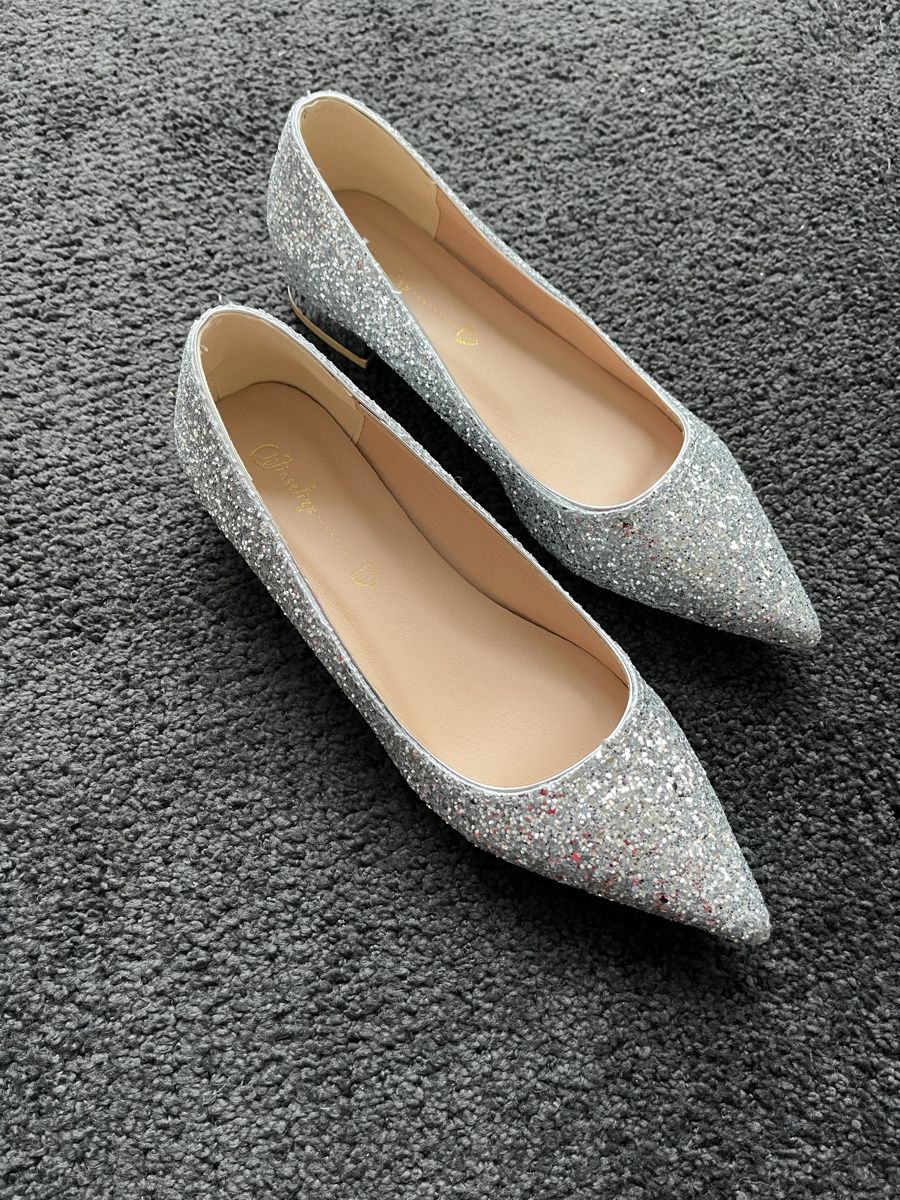 Scarpe da donna: Glitzernde Ballerinas, Silber, Gr. 38 – Nuovo (secondo la descrizione) da Bolligen venduto da Vroni23 1