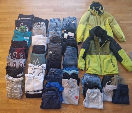 50 Tlg.Kleiderpaket für ganzes Jahr  Gr. 164 - viel Marken