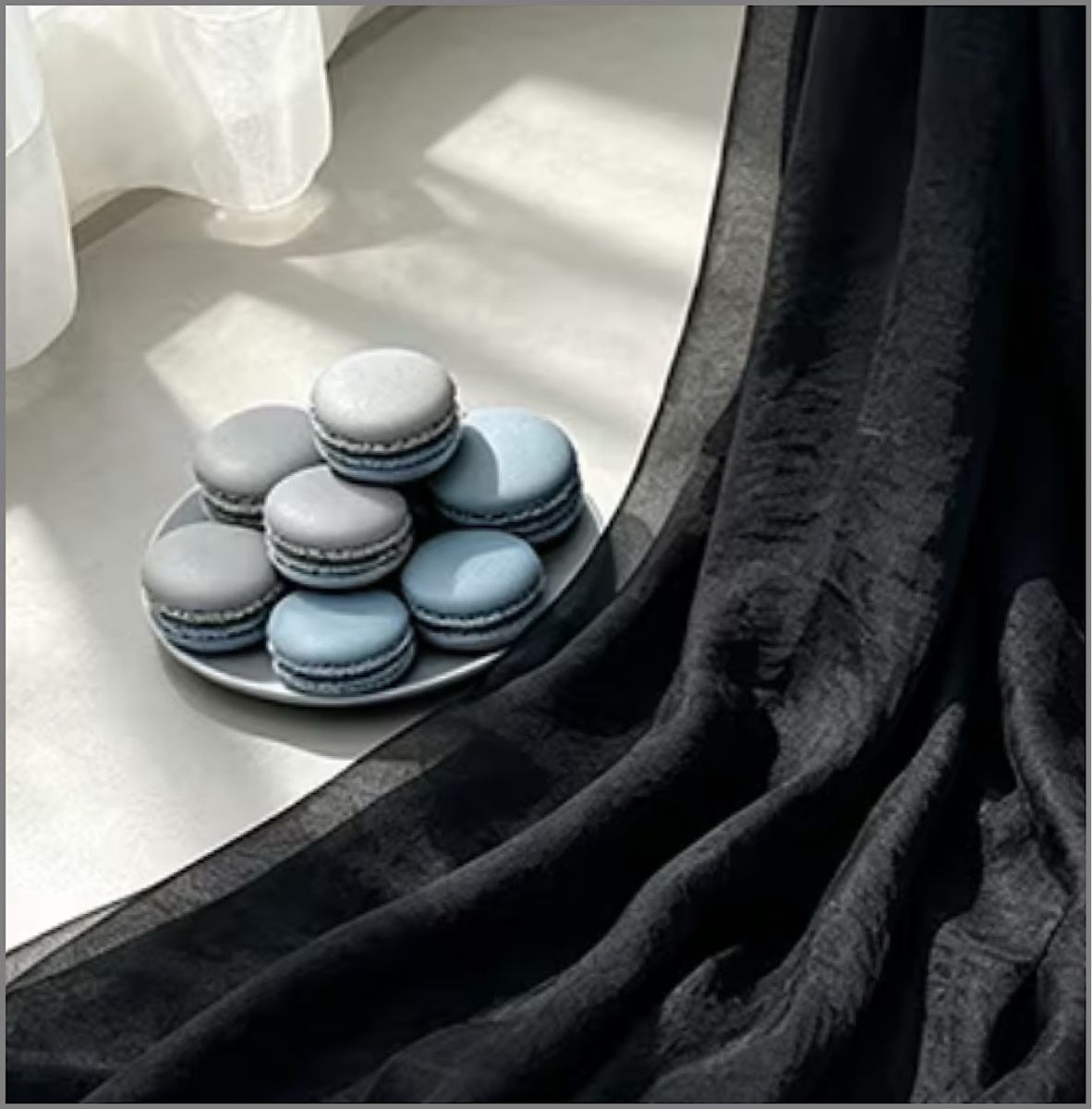 Foulards, Tücher & Schals: Écharpe noir soie 100% – Neu und originalverpackt aus Biel/Bienne von orange1 2