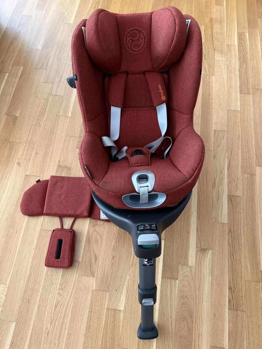 Cybex Seggiolini per auto: Cybex Sirona Z i-Size mit Base! – Usato da Fehraltorf venduto da Bowling_54