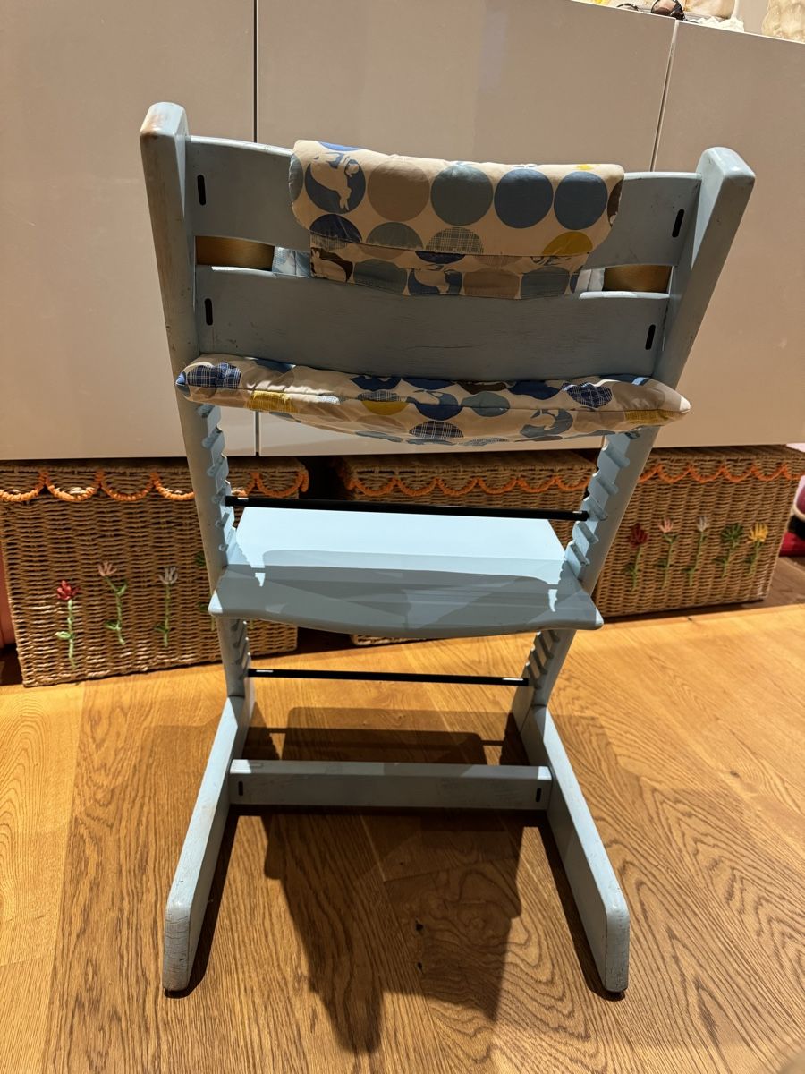 Stokke Seggioloni: Stokke Tripp Trapp Hochstuhl hellblau - Versand möglich – Usato da Neuhaus SG venduto da chinderegge 2