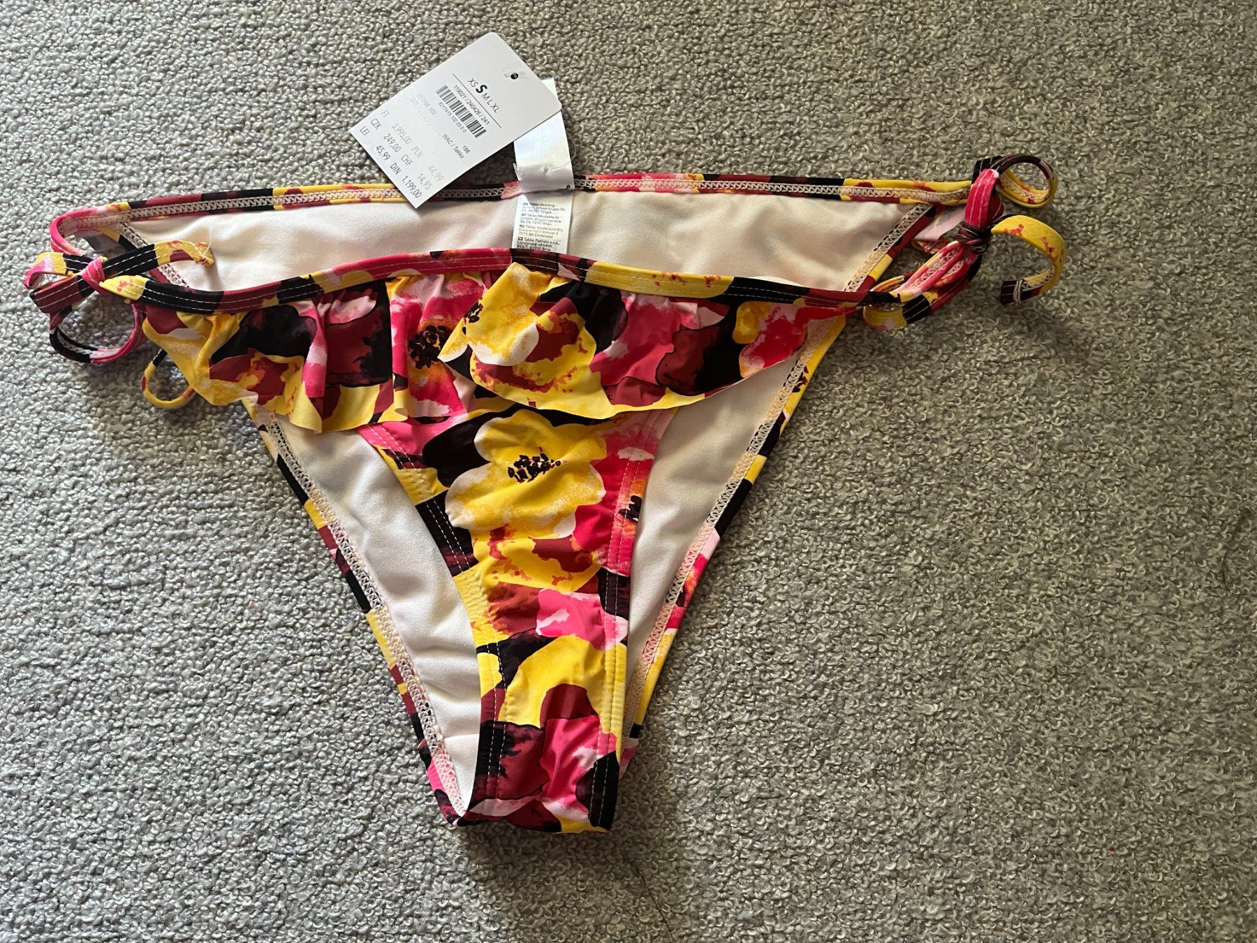 Costumi da bagno & Bikini: Bikini mit Blumenmuster, Gr. М – Nuovo e nell'imballaggio originale da Rekingen AG venduto da Maxim5332G 3