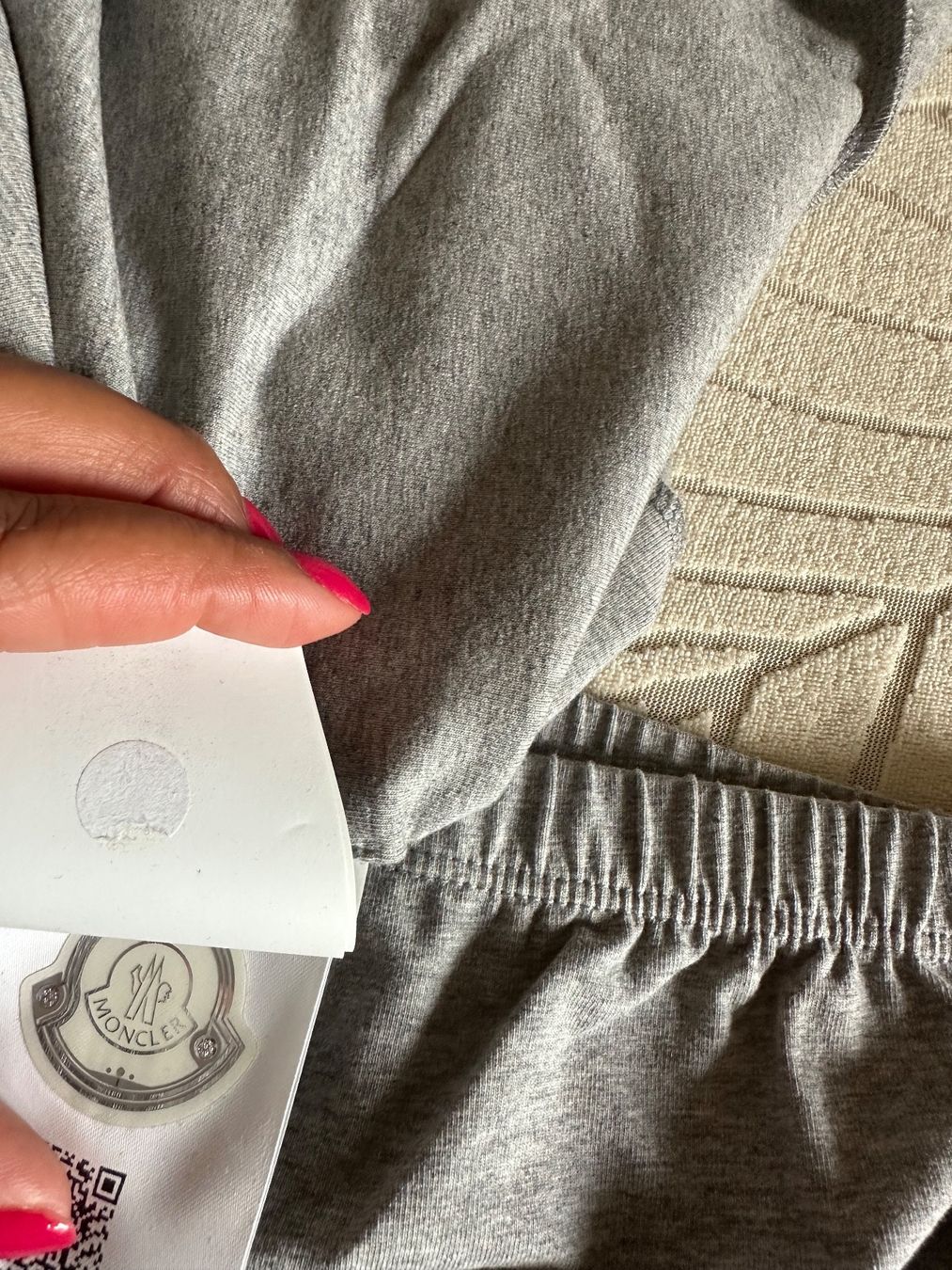Moncler Kleiderpakete & -sets: Moncler girl set - 98 – Gebraucht aus Zürich von Bybyana 4