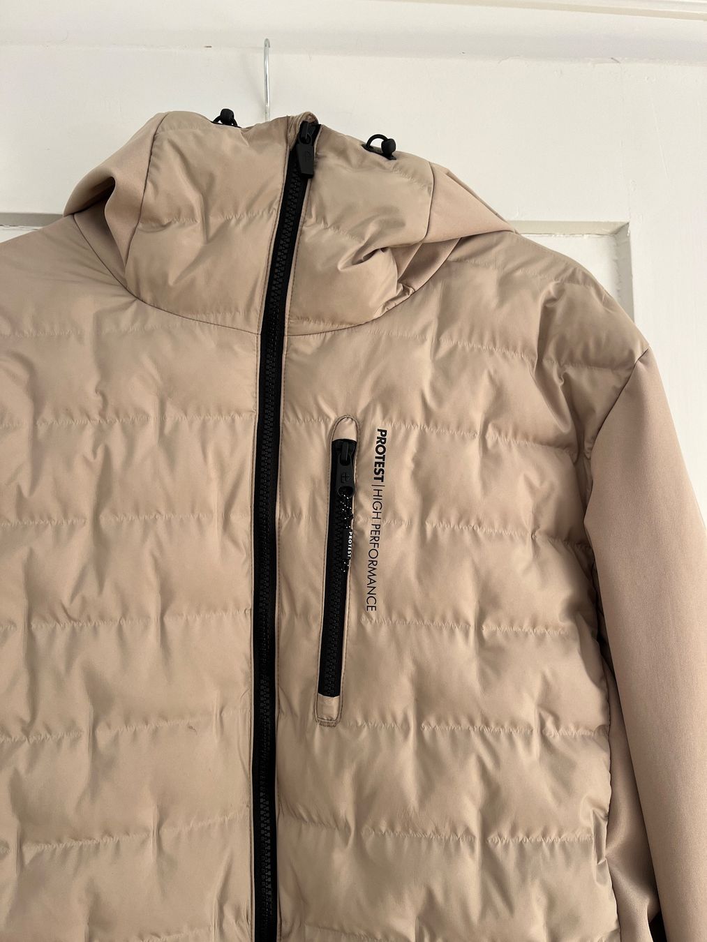Protest Giacche: Protest Herren Jacke beige L halb Daunen – Usato da Zürich venduto da bretxo 3