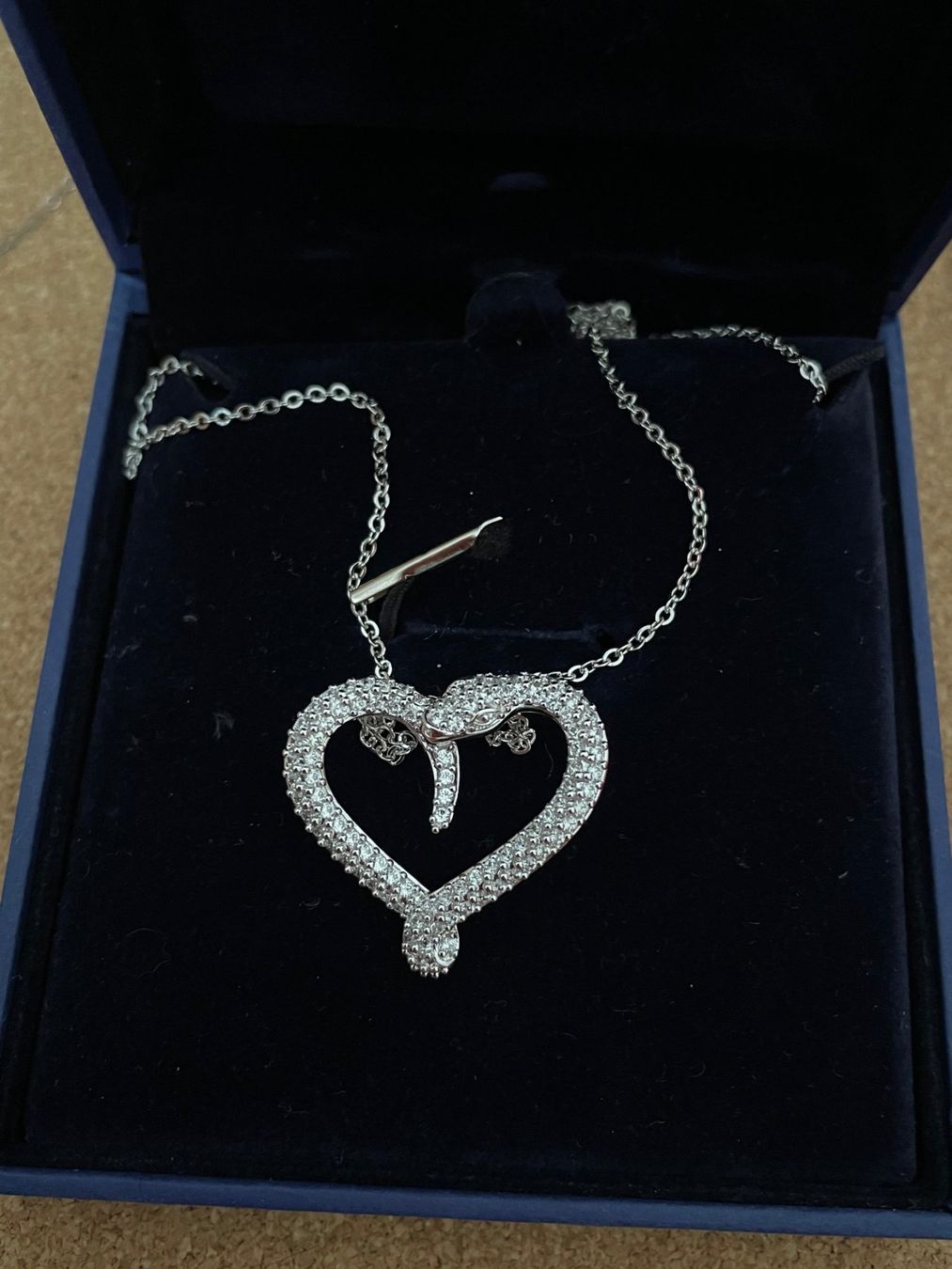 Swarovski Ketten: Collana / Collier Swarowski – Neu und originalverpackt aus Wabern von kajal94