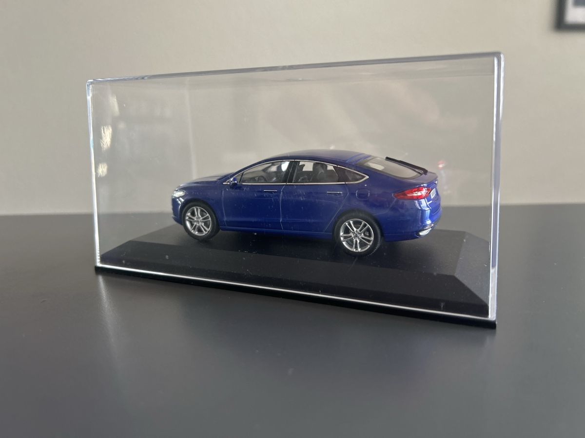 Ford Modellautos: Ford Mondeo Blau  1:43  – Neu (gemäss Beschreibung) aus kloten von Sgana 2