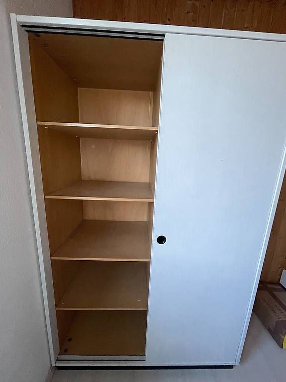Armadi: alter IKEA Schrank - vintage – Usato da Ostermundigen venduto da NicoleHornwall 1