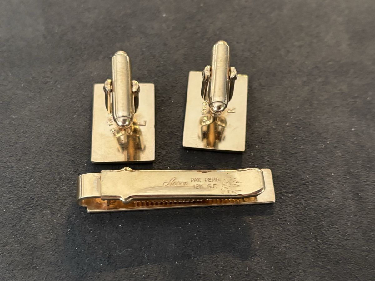 Altri gioielli: Anson Manschetten/Krawatten Schmuck Pat.Pend 12K G.F – Nuovo (secondo la descrizione) da Flums venduto da Limatools 1