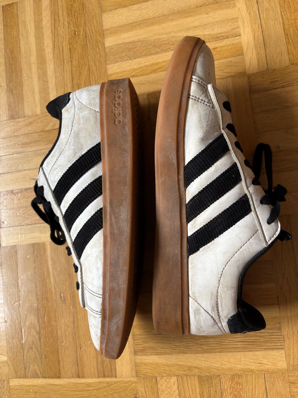 Adidas Scarpe da uomo: adidas weiss/ schwarz, Grösse US 7.5. / 40 2/3 – Usato da Adliswil venduto da Baski7 4